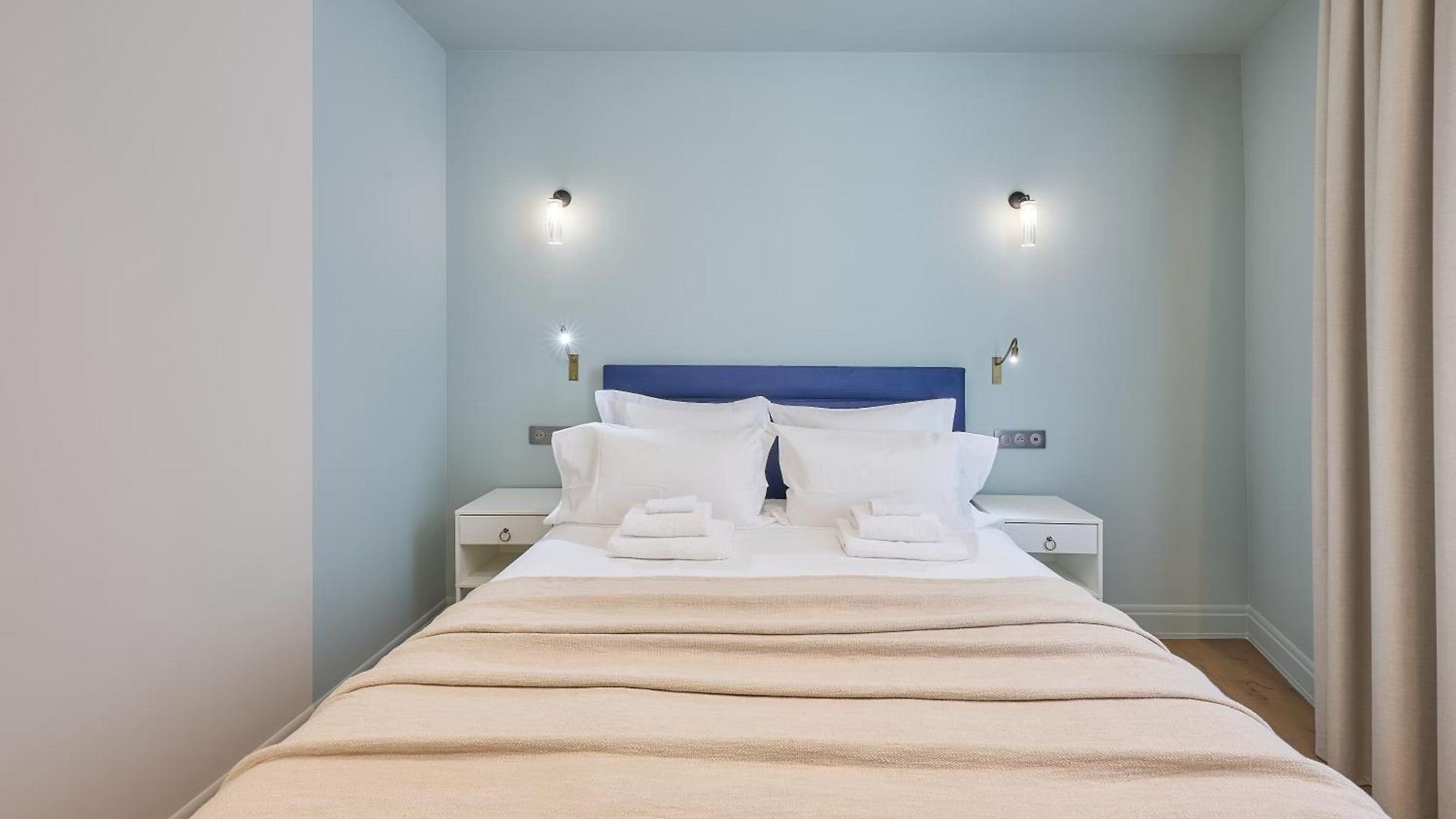 9 Alberti Centre Aparthotel Nice