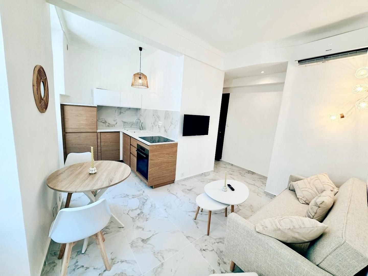 Apartment Nest In *