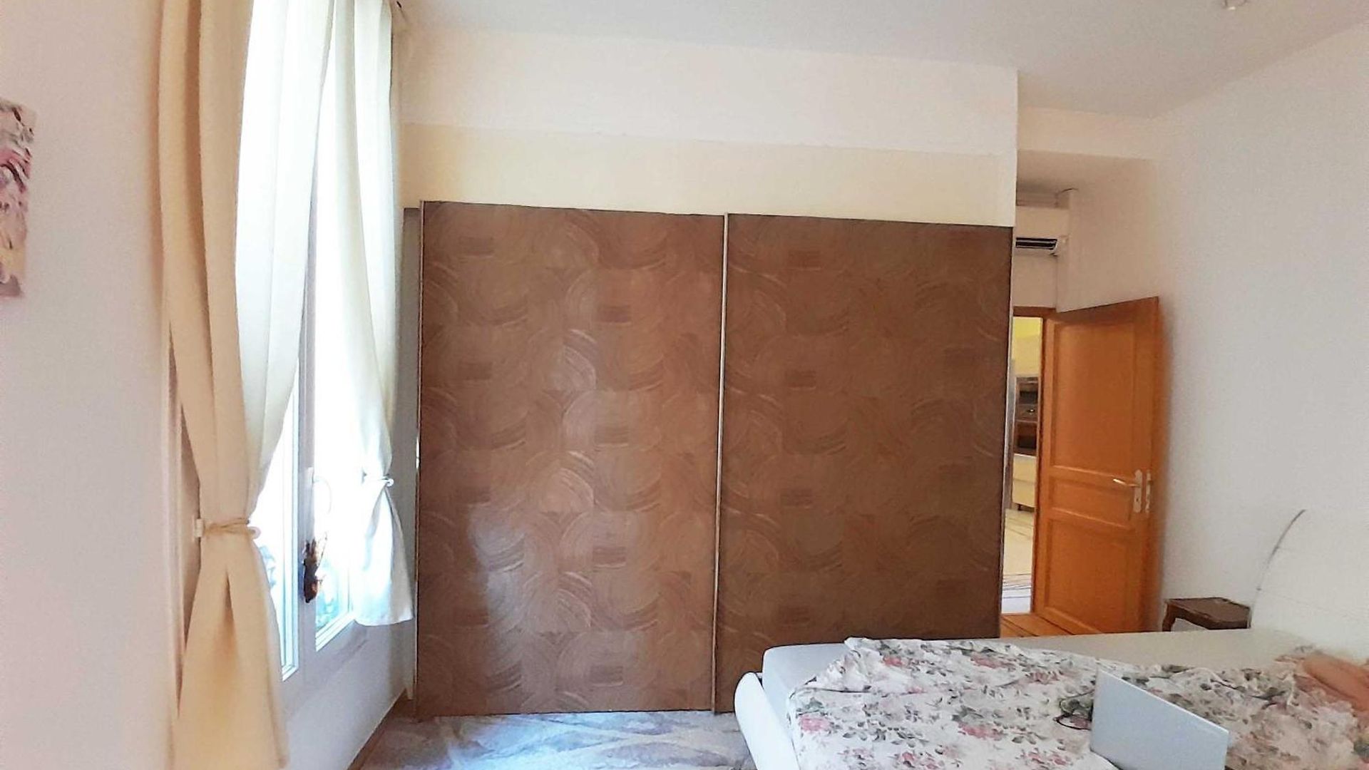 Apartment Super *