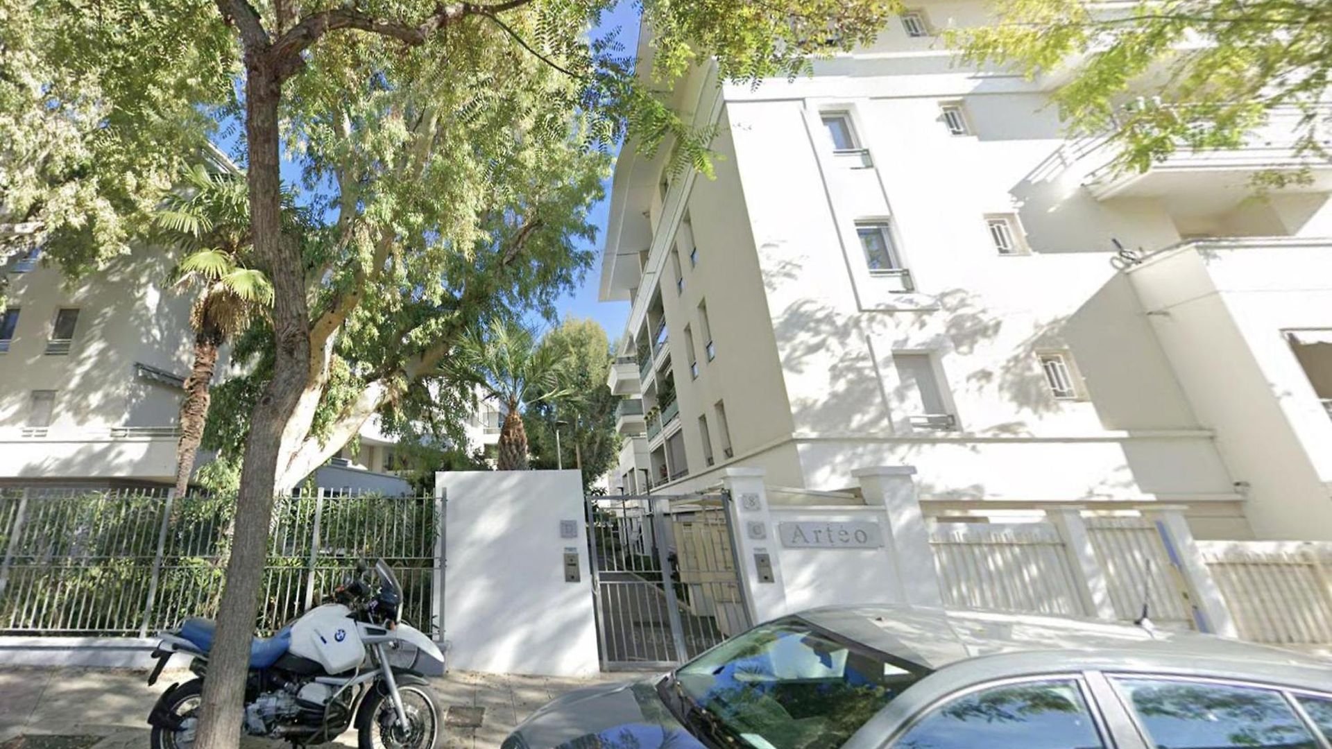 2-room Apartment, Bright Balcony *
