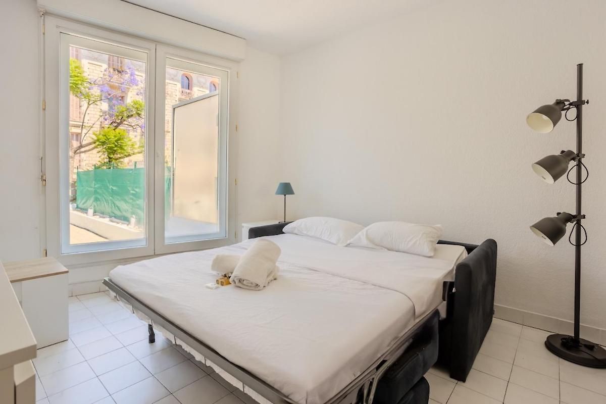 Appartement Nice, Grande Terrasse à 2 Pas De La Promenade Nice