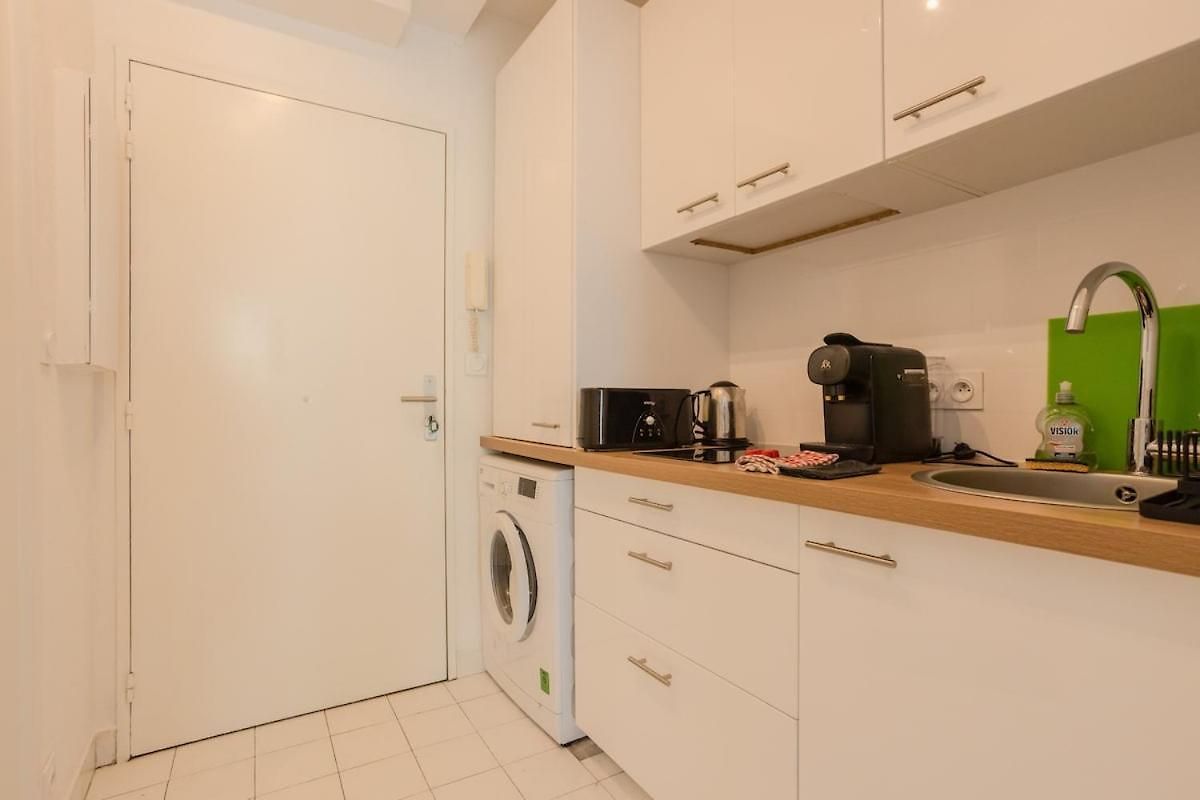 Appartement Nice, Grande Terrasse à 2 Pas De La Promenade *