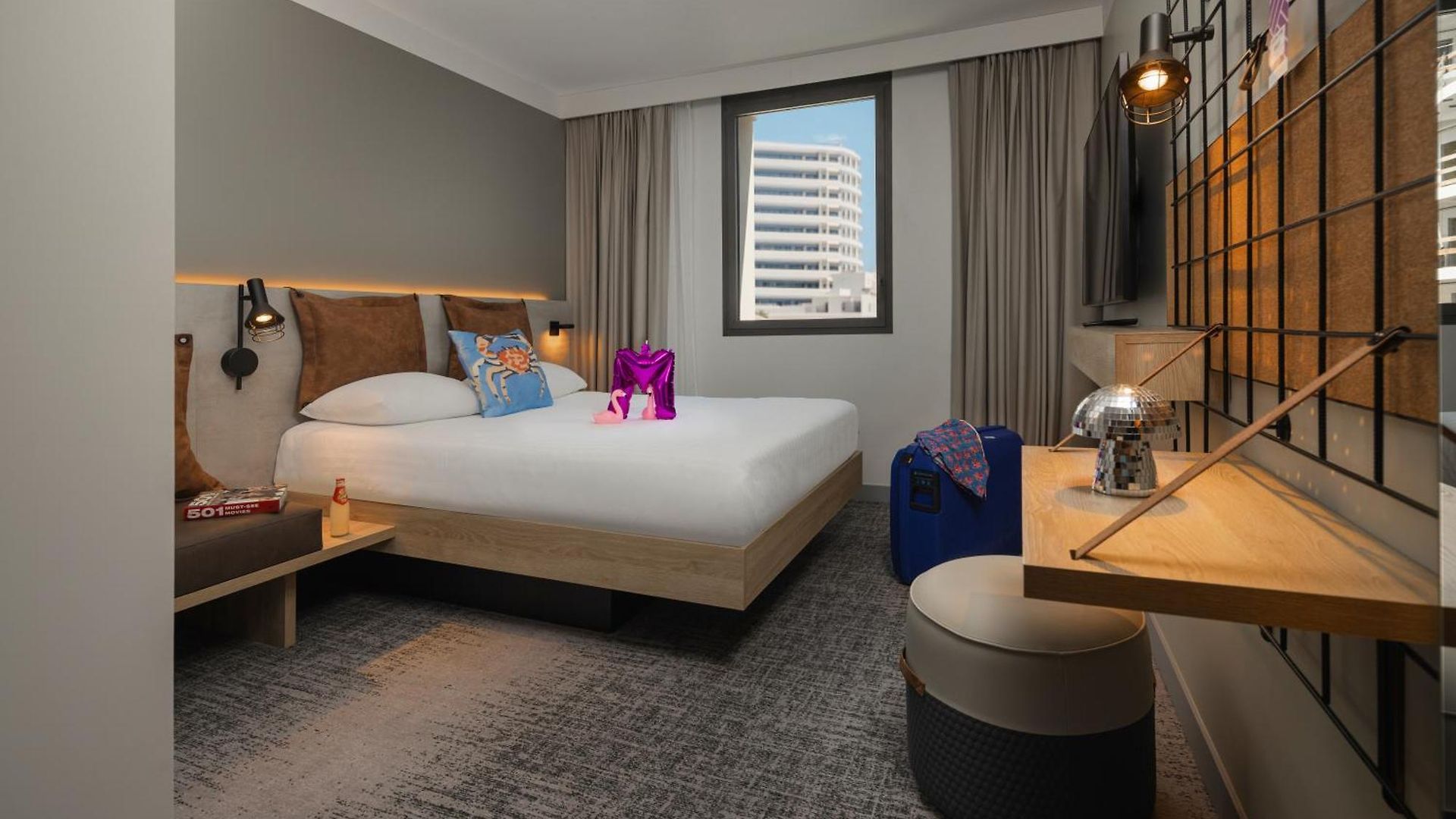 Moxy 3* Nice