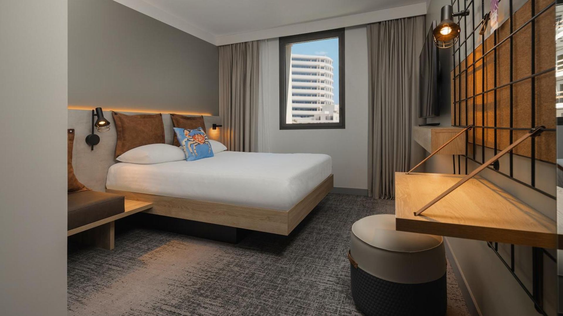 Moxy 3* Nice