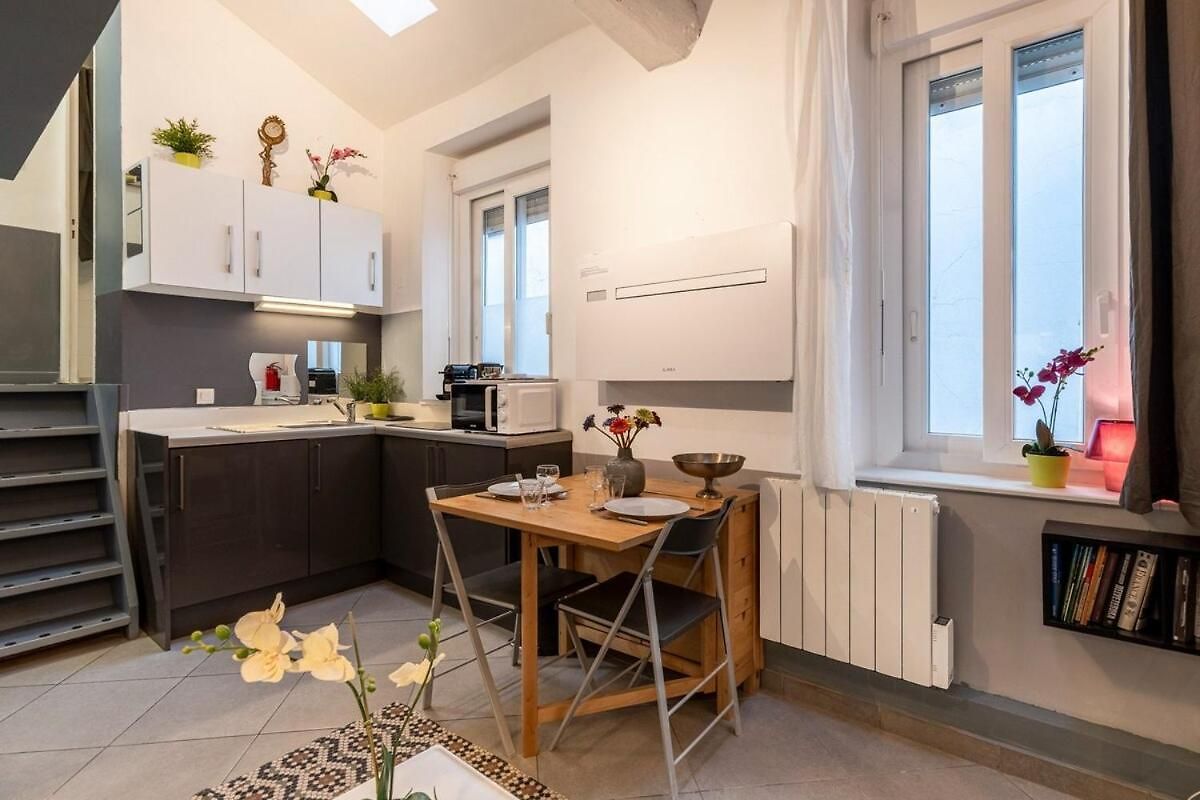 Cute Duplex * Nice