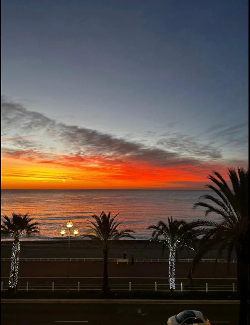 Vue Sur Promenade Des * Nice
