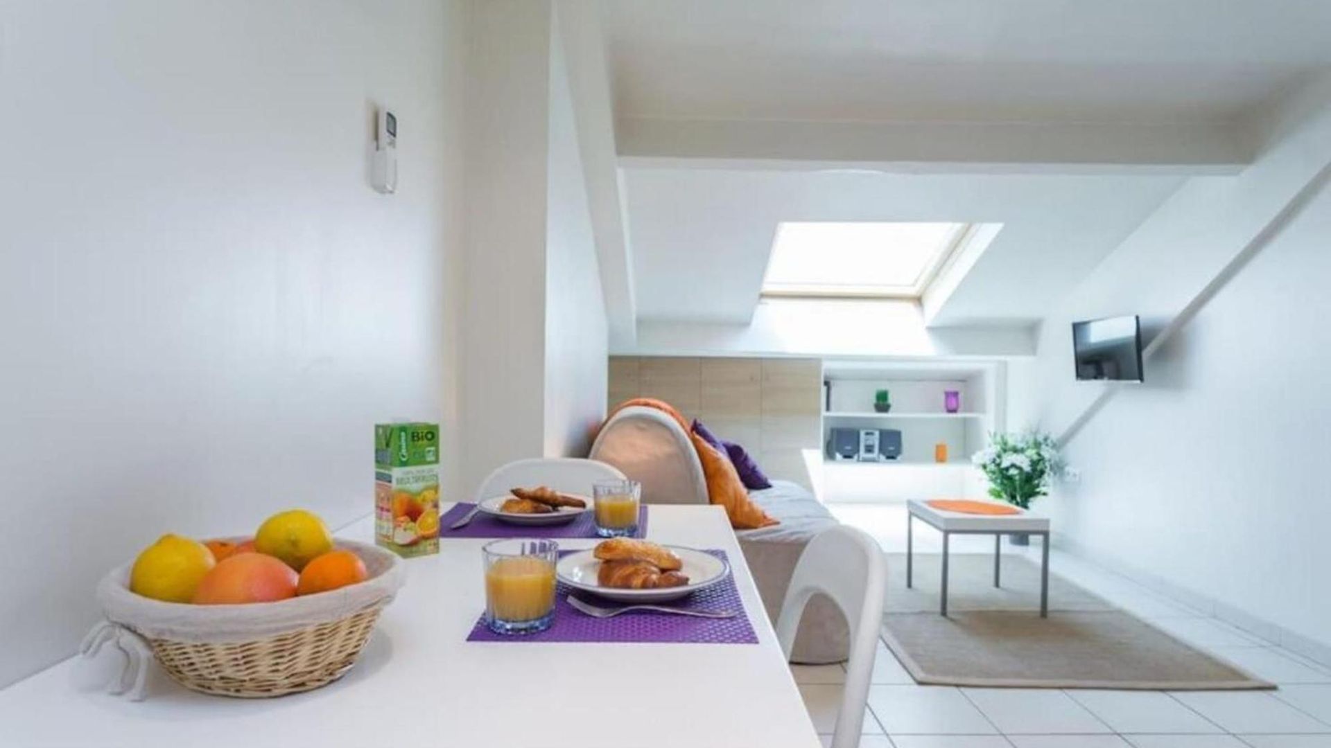 My Casa - Port 2 - Spacious And W Ac On The Port Appartement *