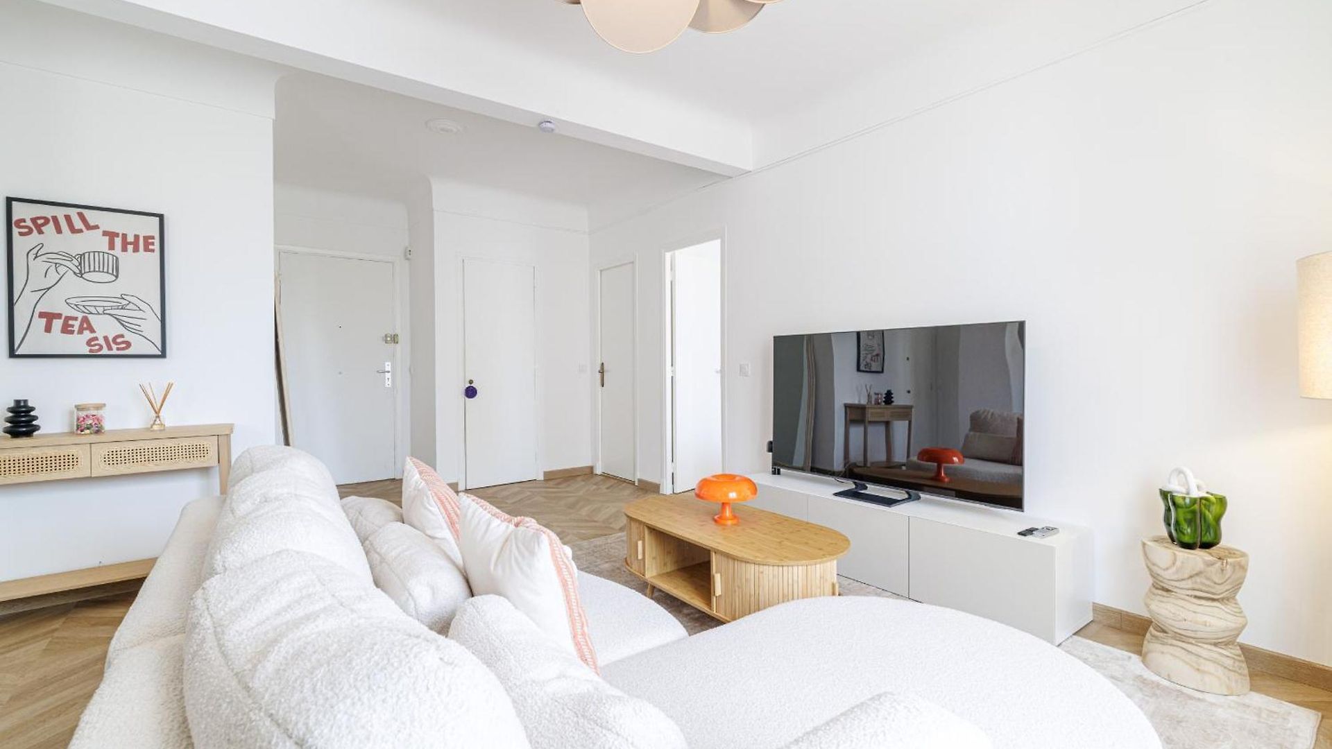 Apartment Wide & Cozy 1 Bdr Downtown