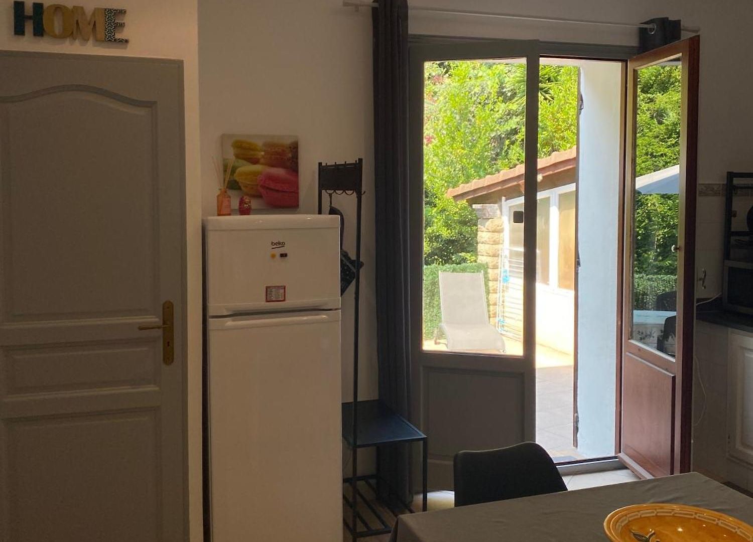 Serenice - F2 Au Calme, Climatisé, Wifi Et Parking Gratuit