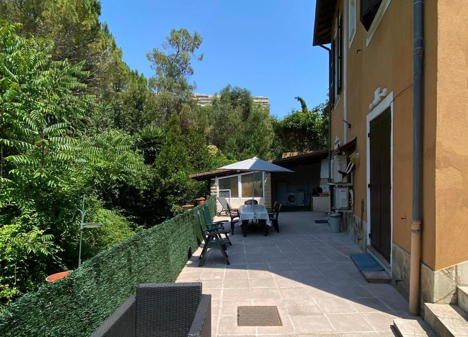 Serenice - F2 Au Calme, Climatisé, Wifi Et Parking Gratuit Hébergement de vacances *