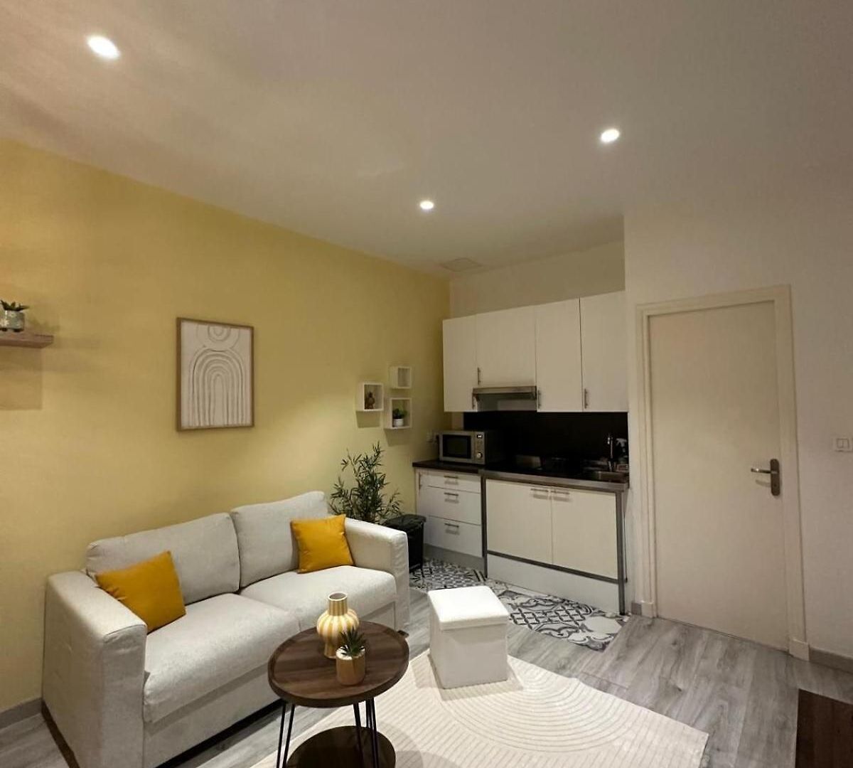 Apartment Jussieu 2 Pieces Entierement Renove Nice