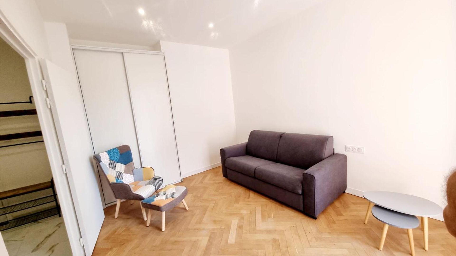 Spacious Family Near Sea - * Nice