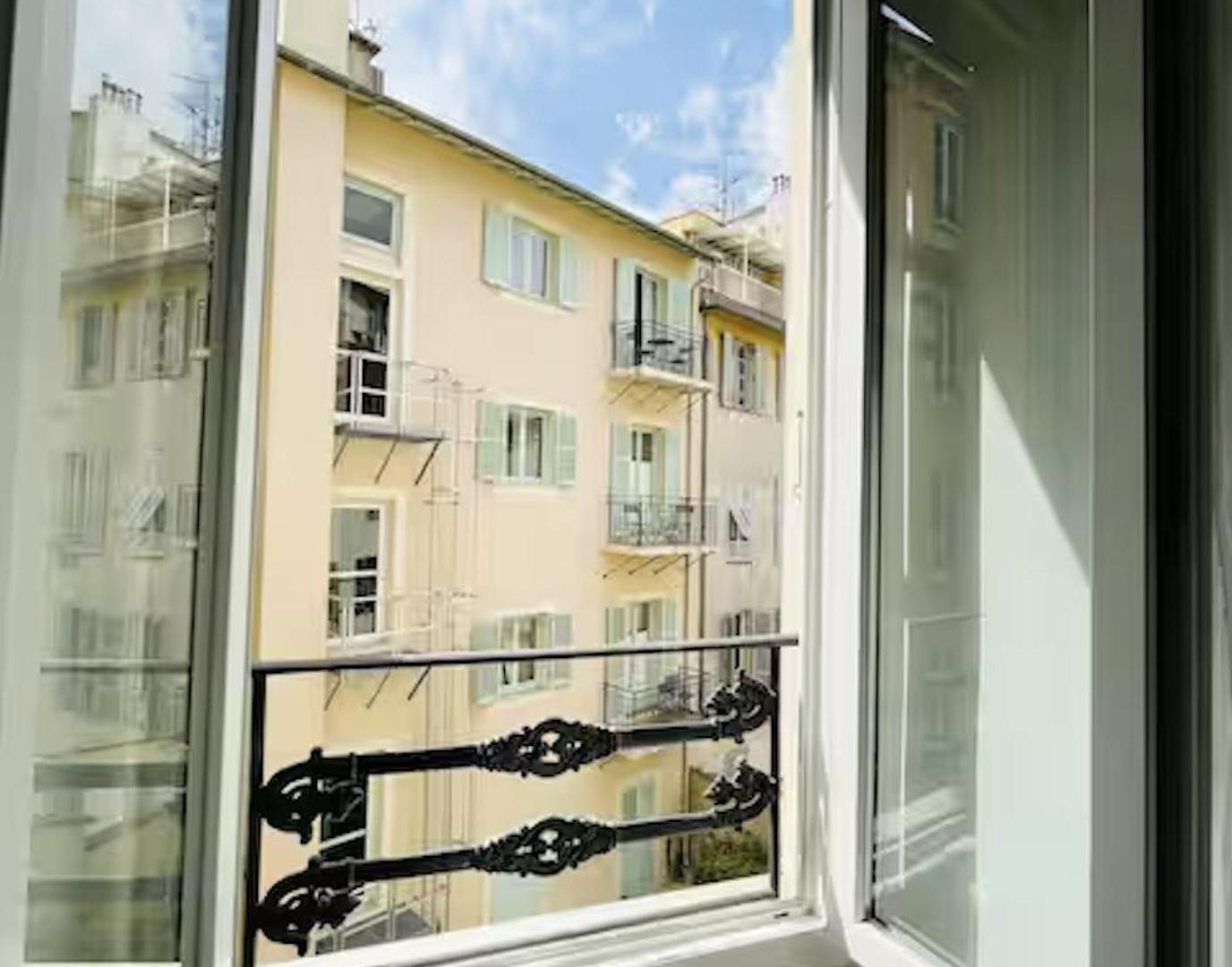 Appartement En Plein Centre De Nice, Proche Tramway