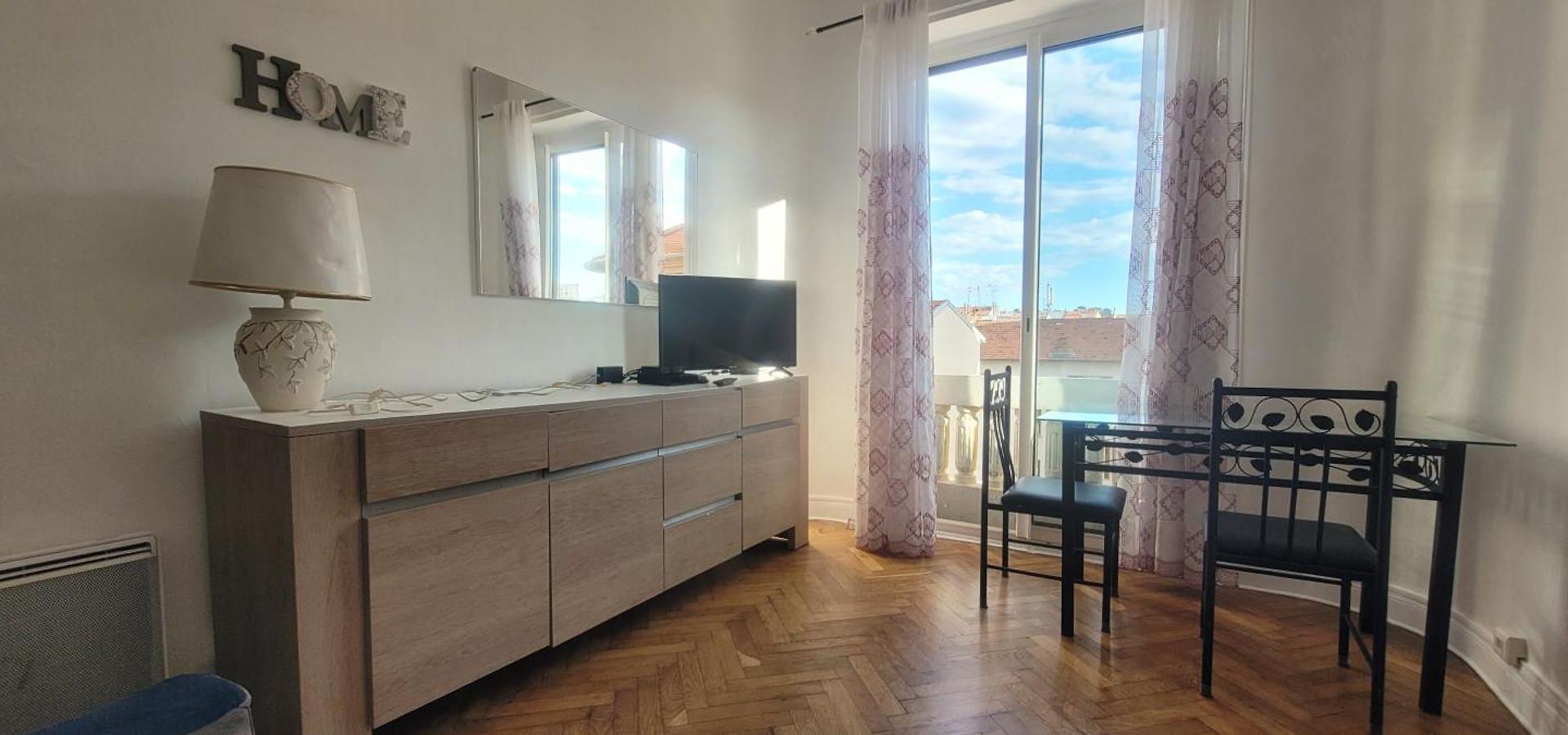 Appartement Centre, *