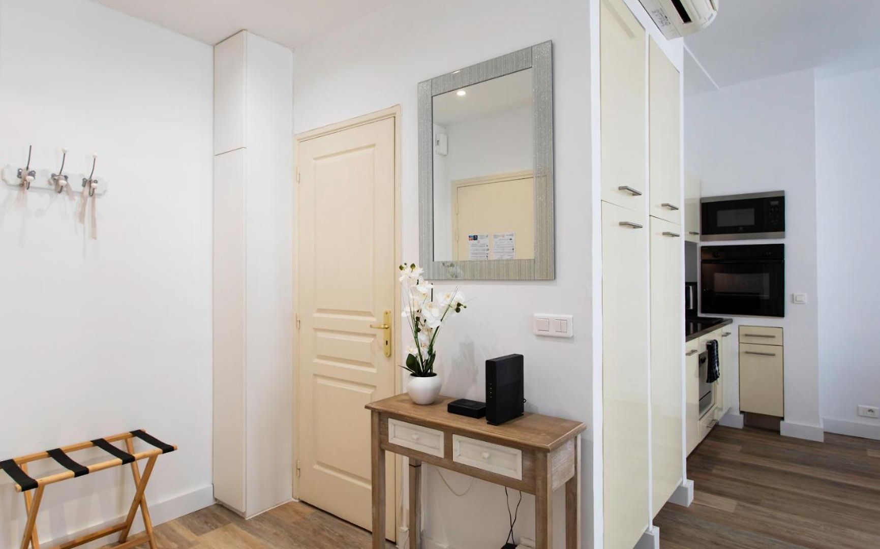 Appartement #28 Staywizus -1 Bdr Flat Ac Balcony Hper 10mins To & Old Town Nice