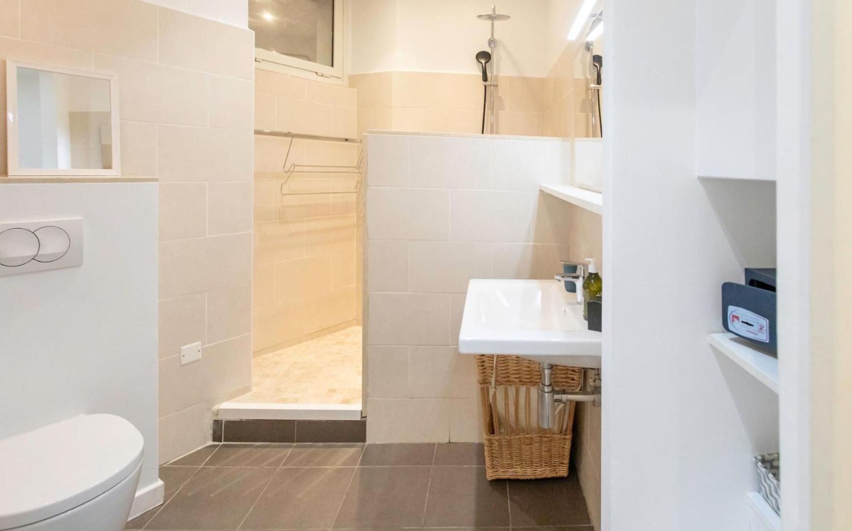 #28 Staywizus -1 Bdr Flat Ac Balcony Hper 10mins To & Old Town Appartement