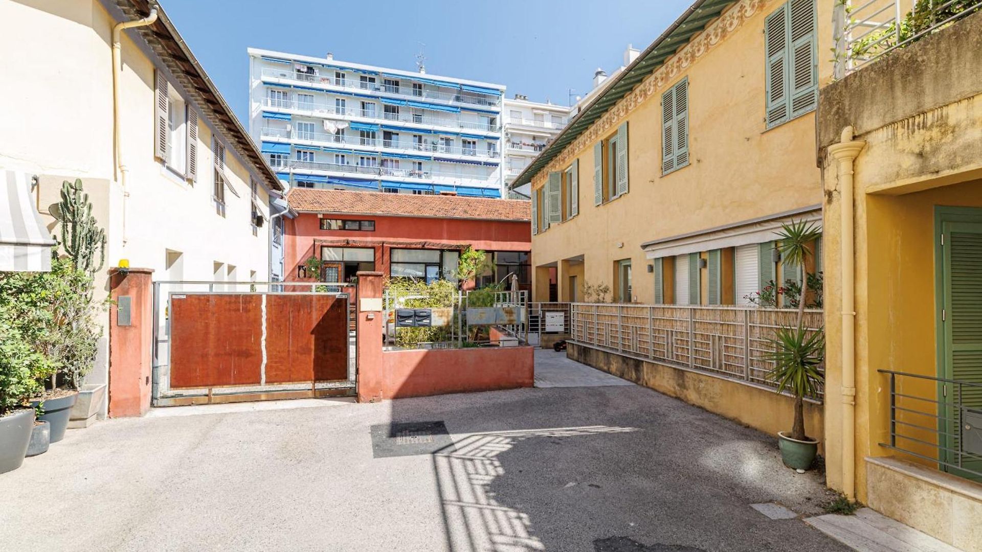 My Casa - France 82 - 2 -1 Min From The Sea - Parking Nice