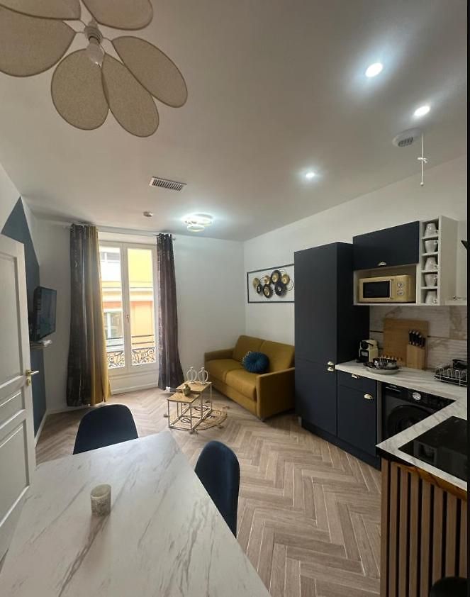 Appartement Moon Grand 24 Au Centre De Pour 6p *