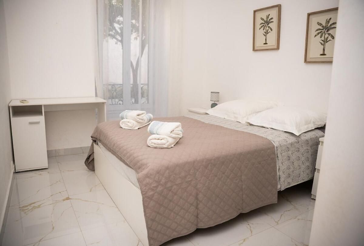 Appartement 4 Pièces - Cour Privative - Port De