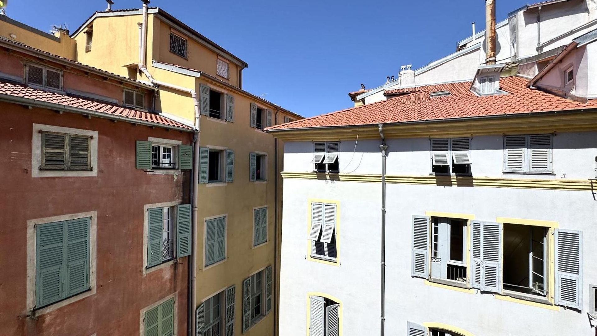 C Ot Maison De La Place - Old Town Appartement