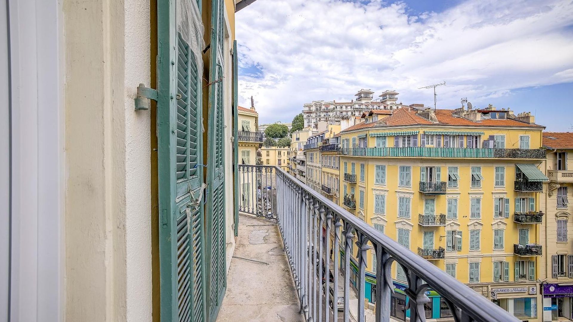 Grand Centre De Appartement *