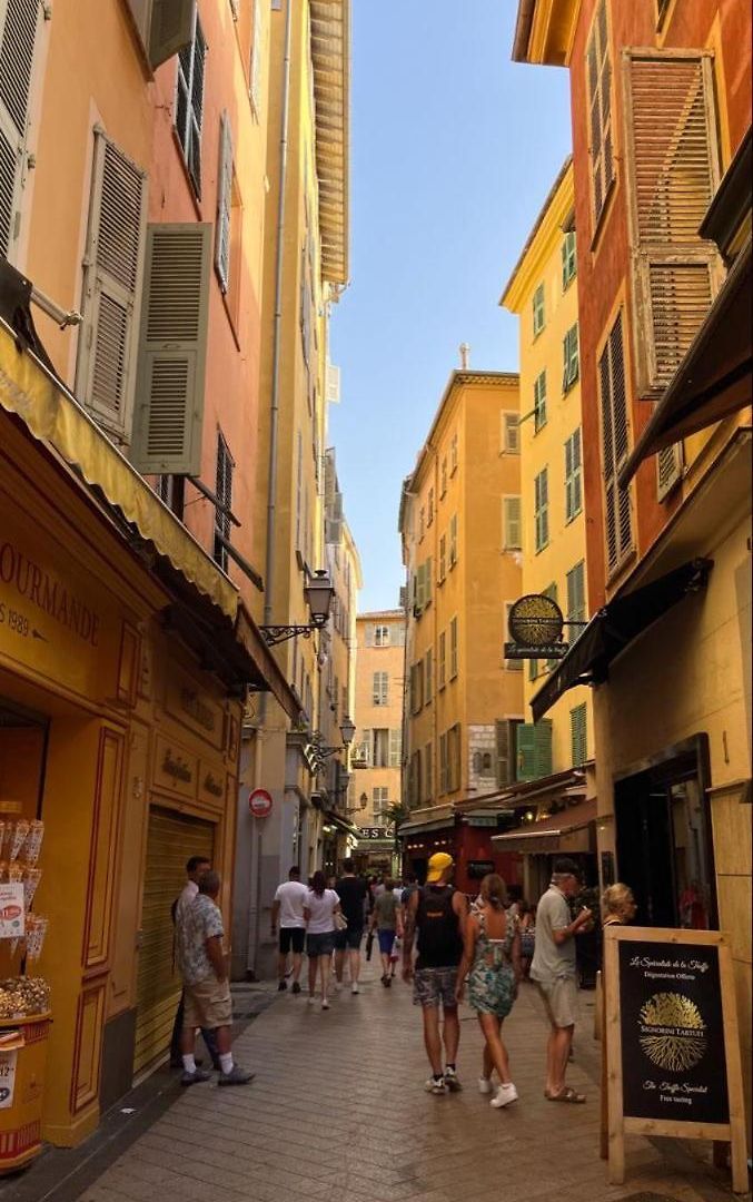 Rénové Et Cosy, Vieux Nice, Place Iconique Appartement