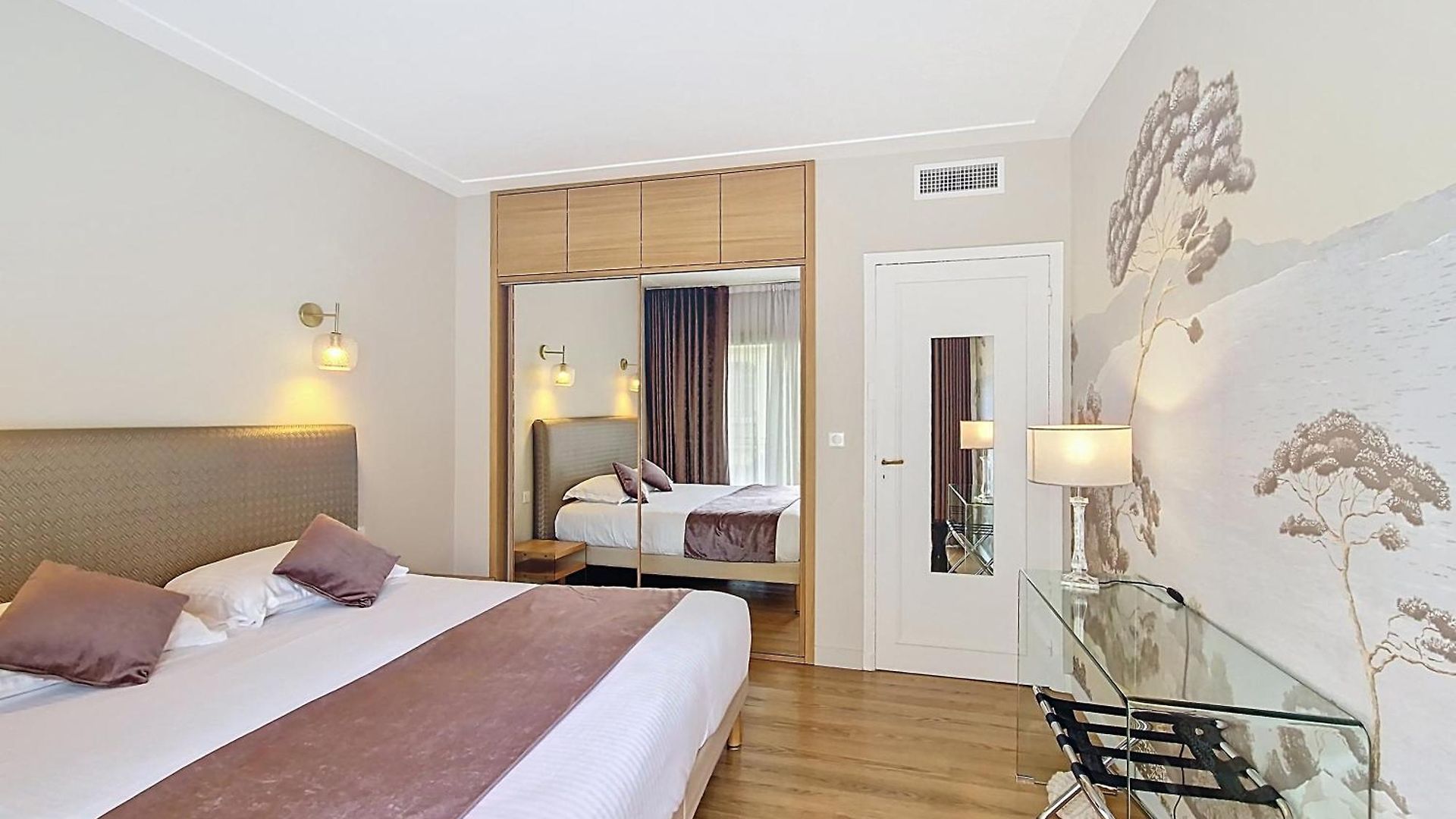 Nestor&jeeves - Victoria - Delux Center Appartement