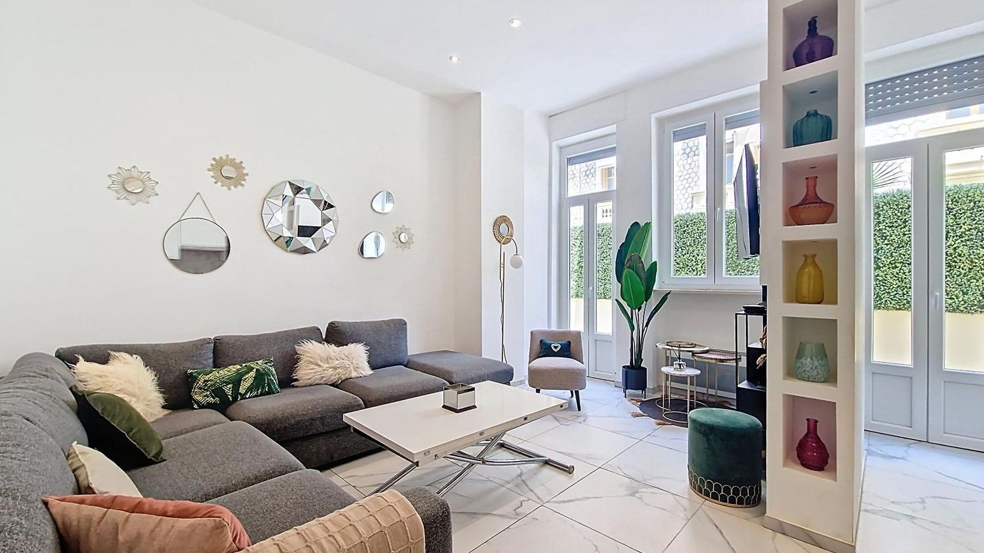 Nestor&jeeves - Oasis - Terrace In The Apartment Nice