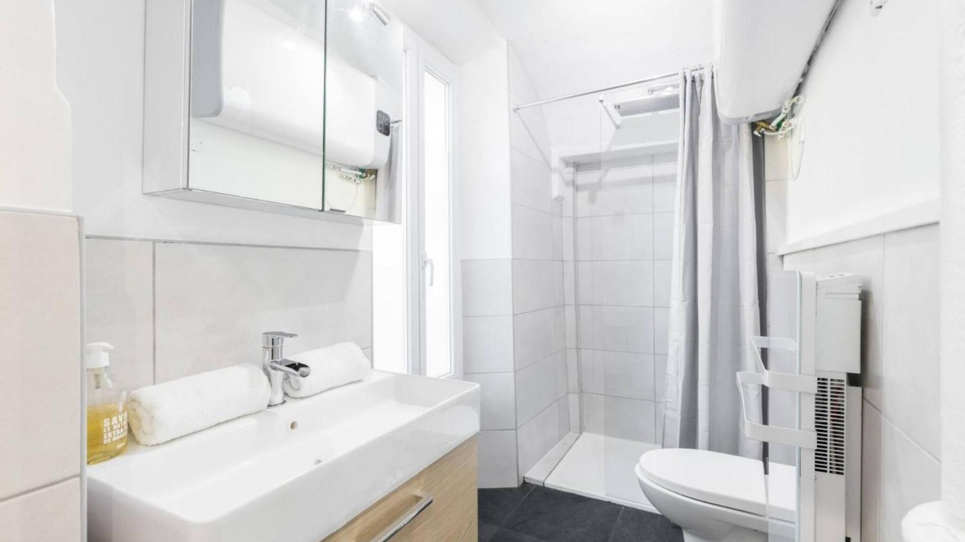 Appartement Petit 2 Pieces Dans La Vieille *