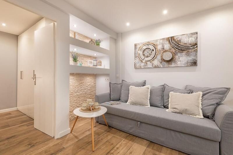 Apartment Le Comfy, Cosy Place Dans Le Vieux Avec Climatisation Nice