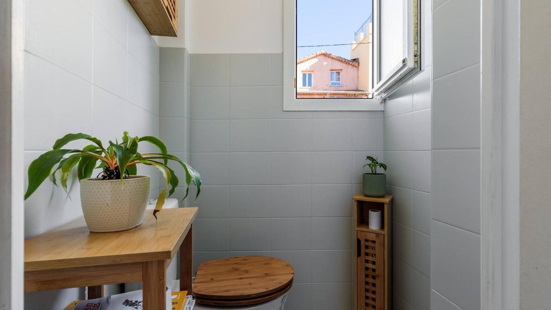 Appartement Grand 2 Pieces Et Belle Terrasse