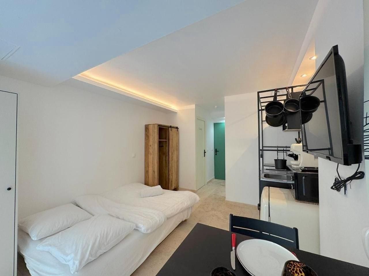 ⁂ Vieux-nice Climatise: Charme Commodites * Nice