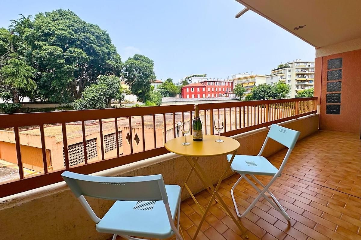Apartment Magnifique Le Renoir Proche