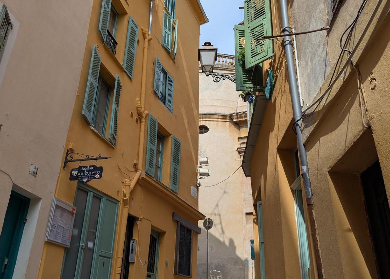 Appartement Au Calme Dans Le Quartier Animé Du Vieux *