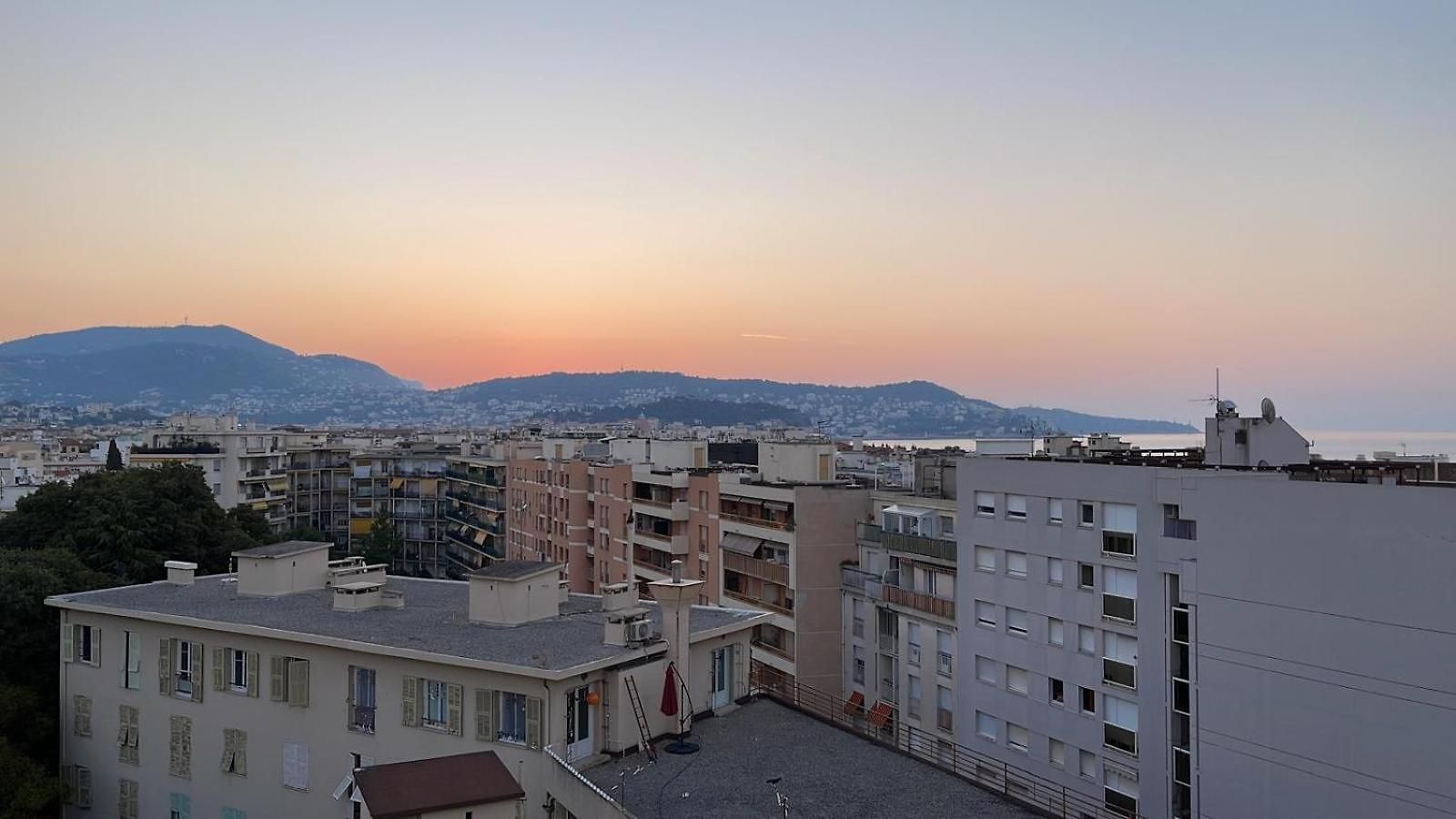 A 5 Minutes Et Vue Splendide! Apartment