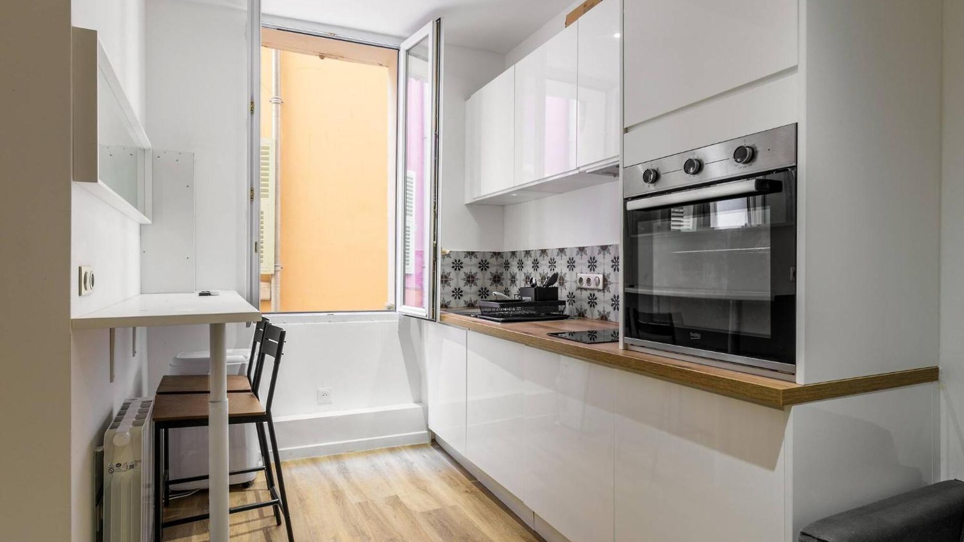 Appartement Cosy Au Coeur De La Vieille *