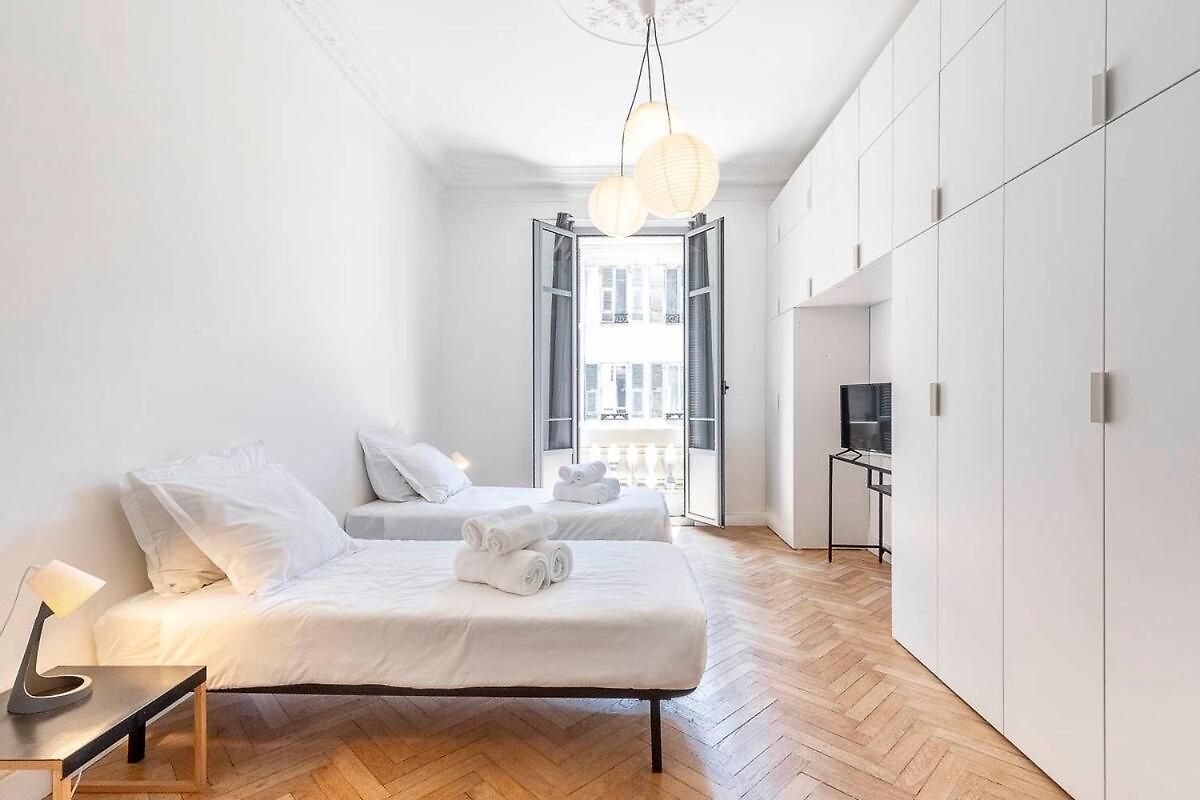 Apartment Grand Climatise Centre *