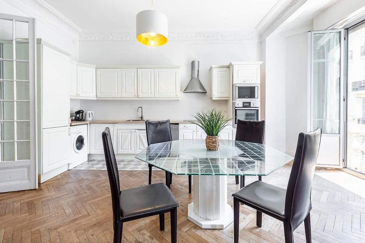 Grand Climatise Centre Apartment Nice
