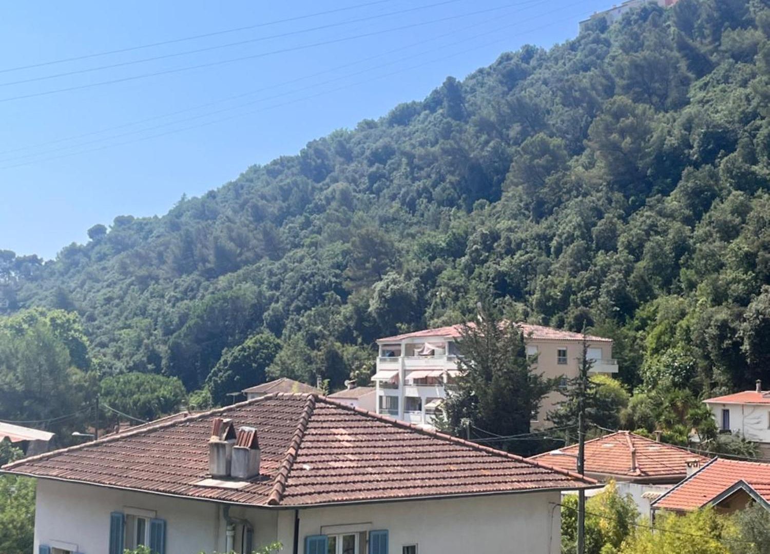 De Maison Nicoise - Calme, Charme Et Vu Degagee Sur Les Collines Apartment