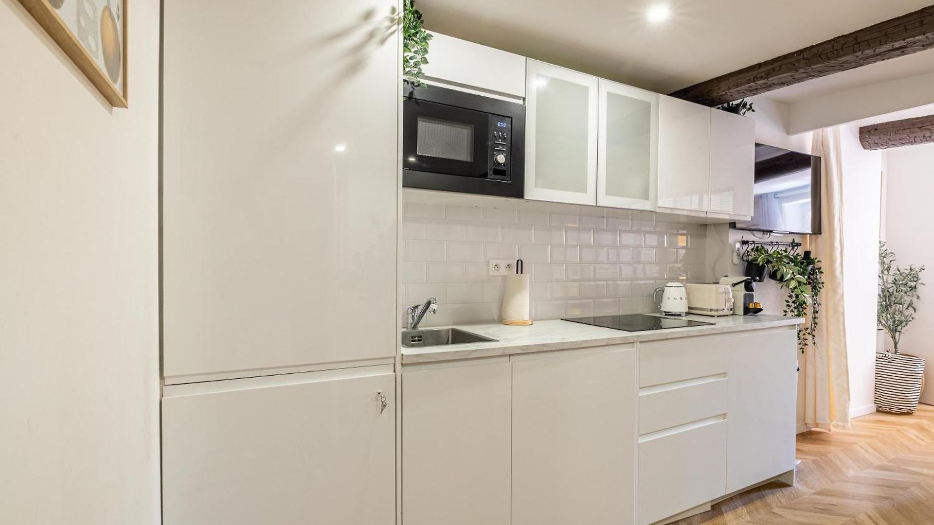 Appartement Two With Ac In The Heart Of Old Nice, Each With Its Own Entrance