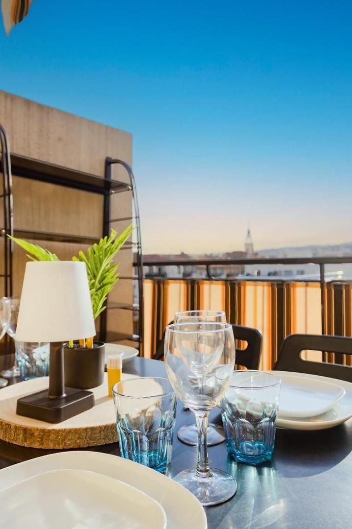 Terrace Ac Lift - Old Town | By Airnest * Nice