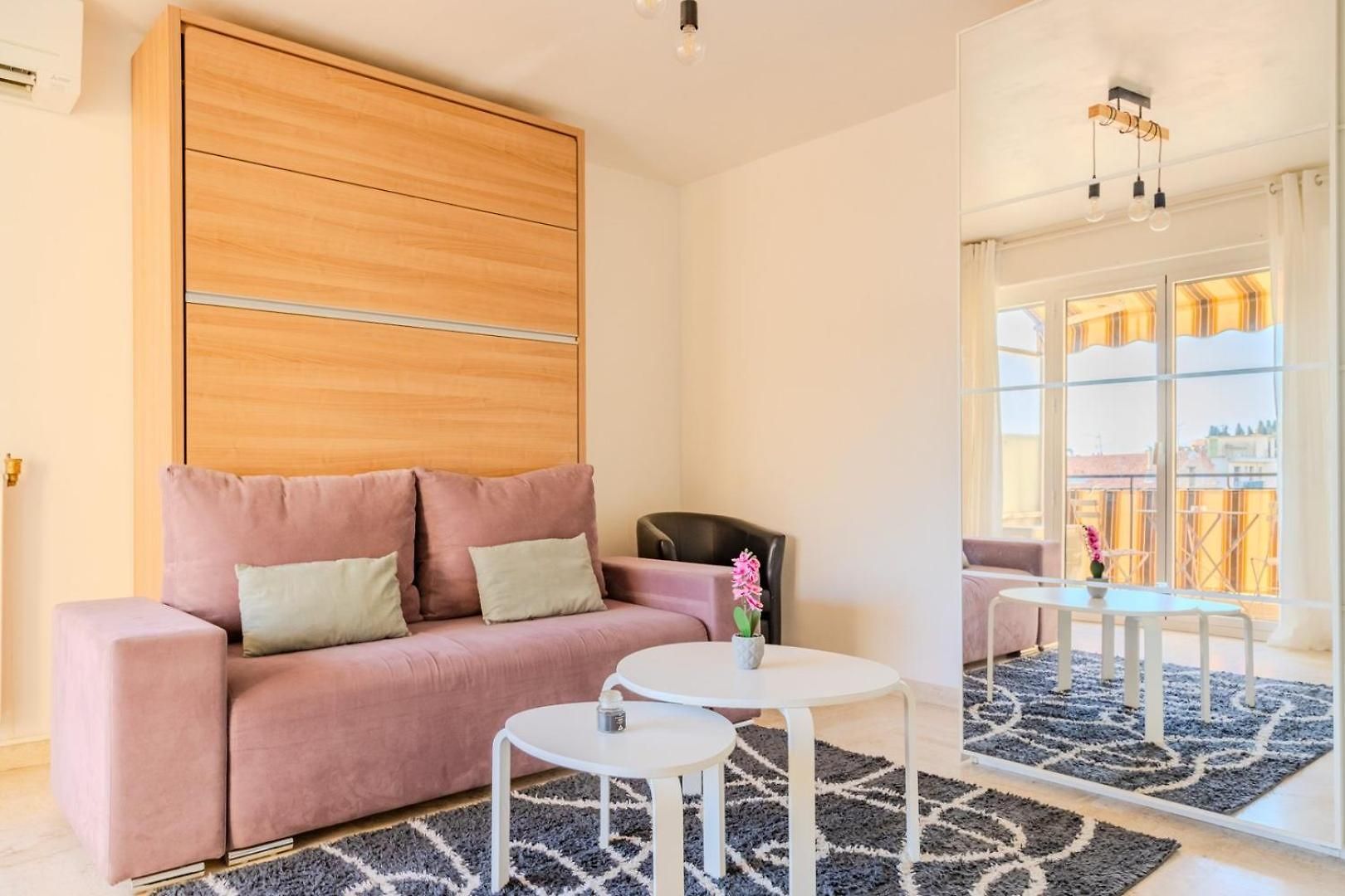 Terrace Ac Lift - Old Town | By Airnest *