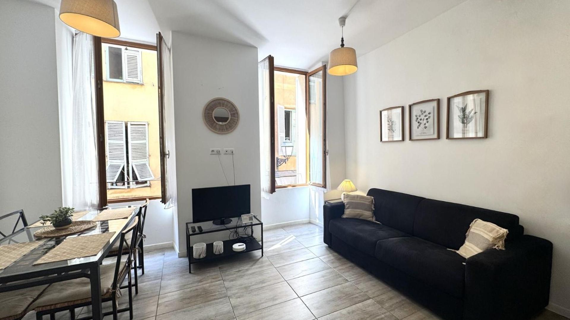 Appartement Riviera - Barillerie 12 - Vieille 1mn - 2 Pieces Ac Nice