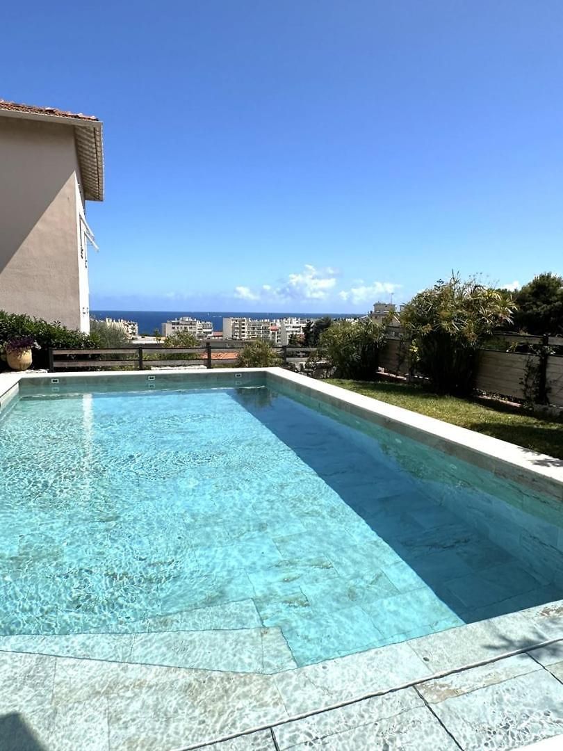 Moderne Pour 8 Personnes - Vue Sur ! Villa *