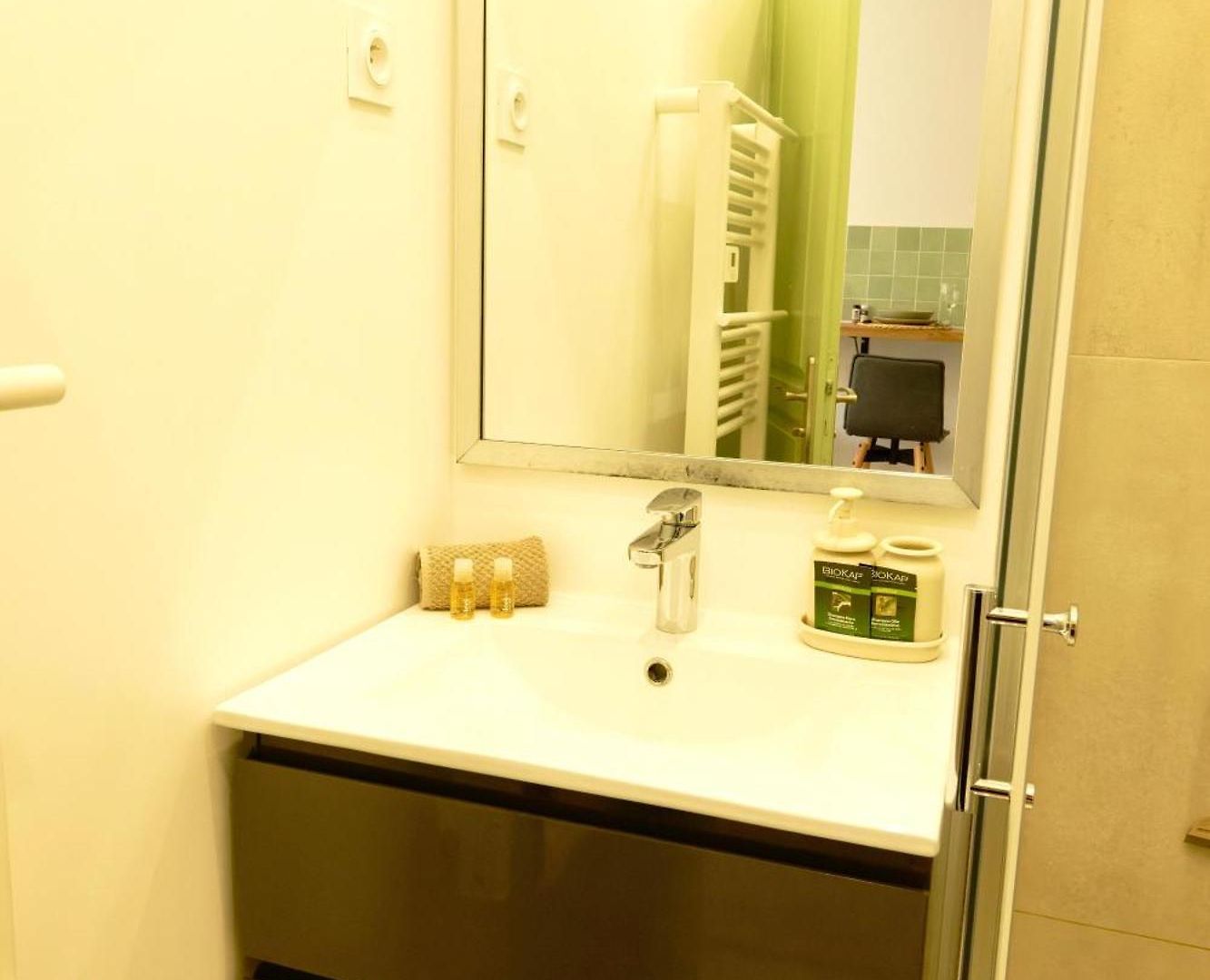 Appartement Au Coeur Du Vieux - Vue Et Clocher