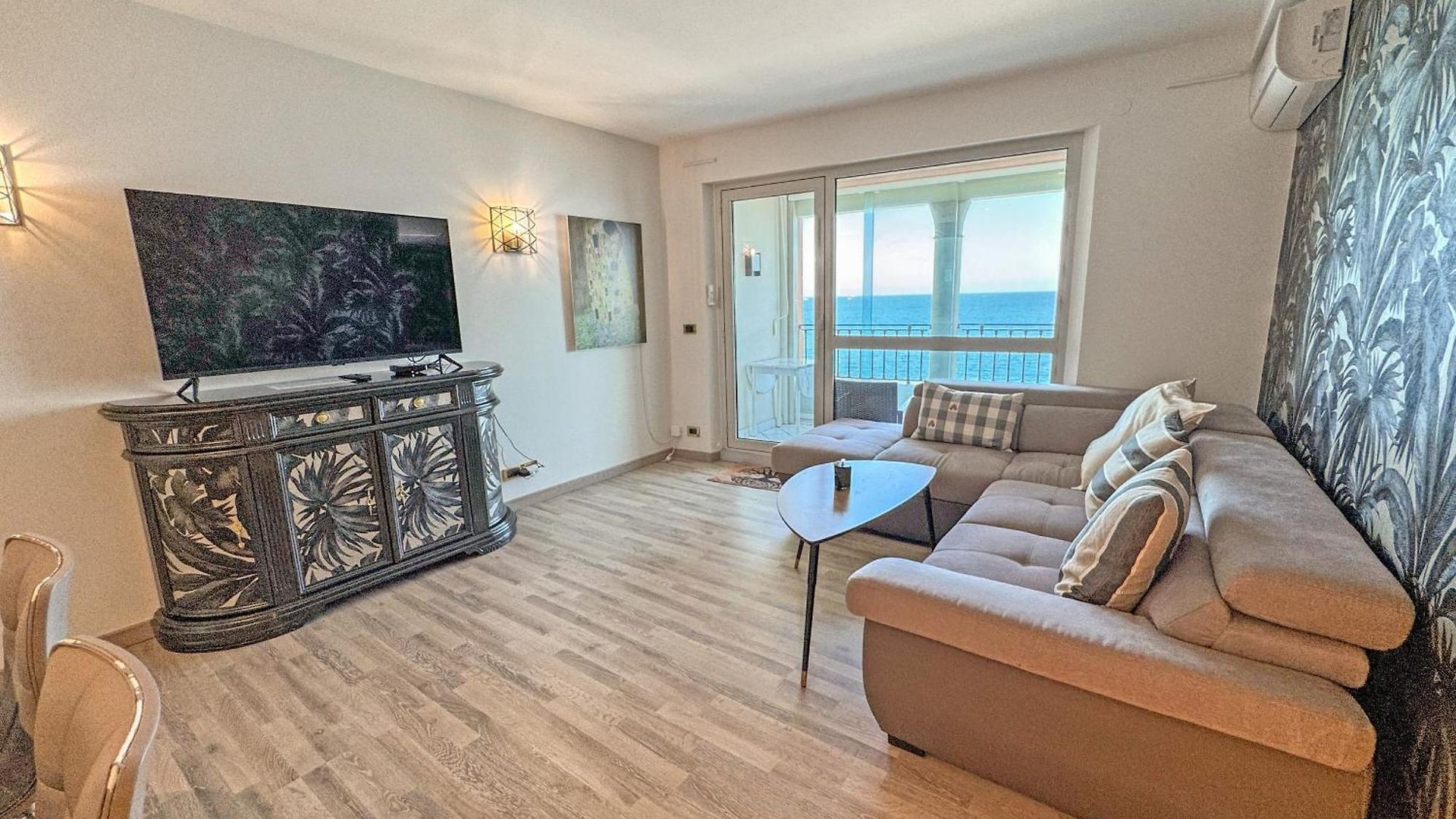Appartement Panoramic Pebbles Azur *