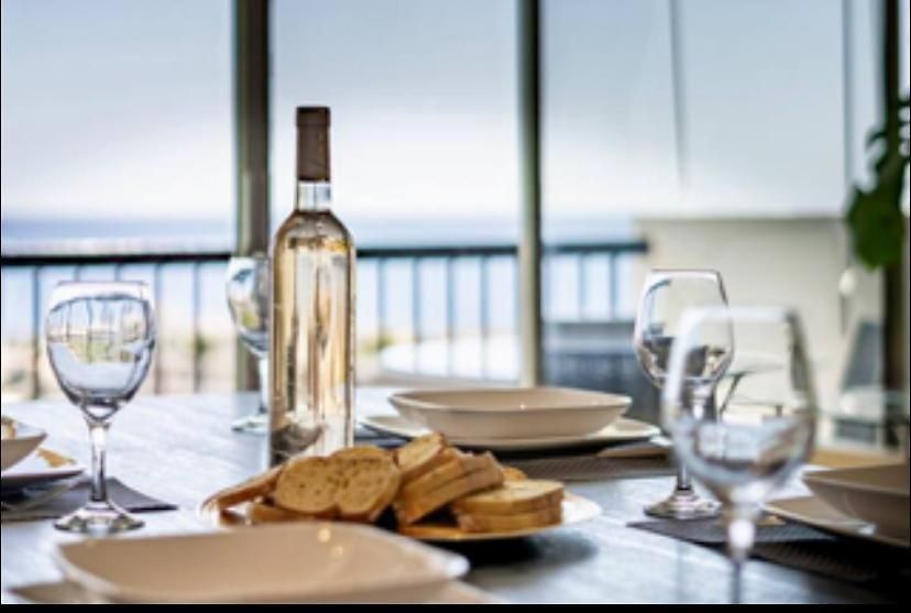 Appartement Magnificent 3 Rooms-sea View-terrace-pool Nice