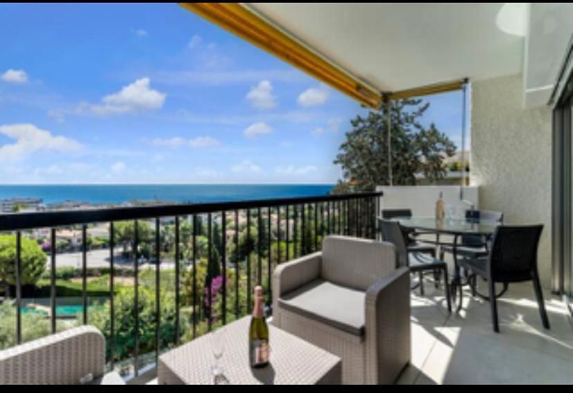 Magnificent 3 Rooms-sea View-terrace-pool Appartement