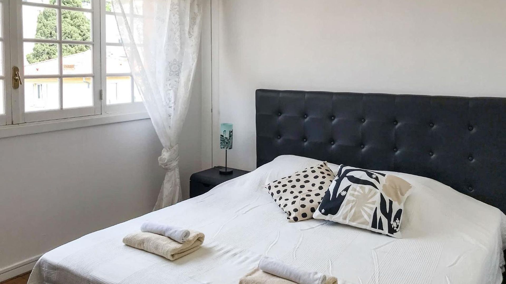 Lympia - One Bedroom Near The Port * Nice