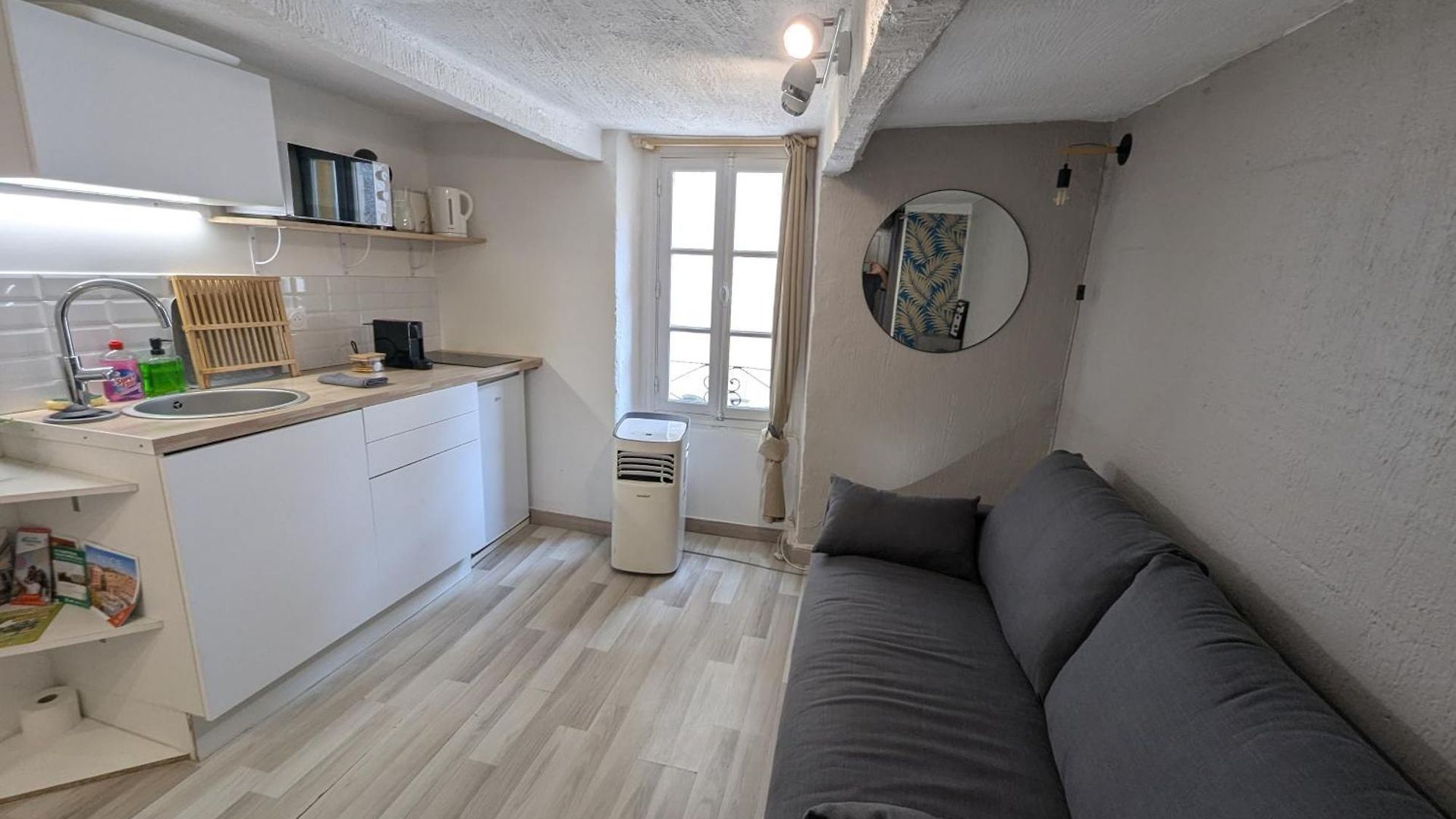 Appartement Au Calme Dans Le Quartier Animé Du Vieux Nice